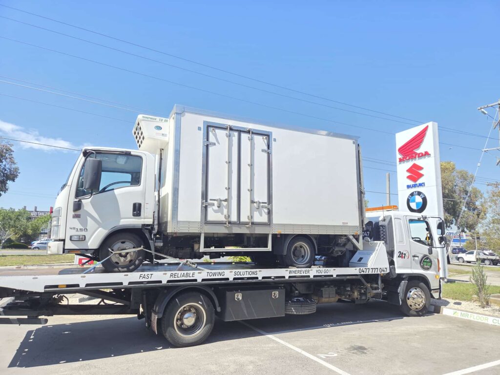Emergency tow truck Melbourne